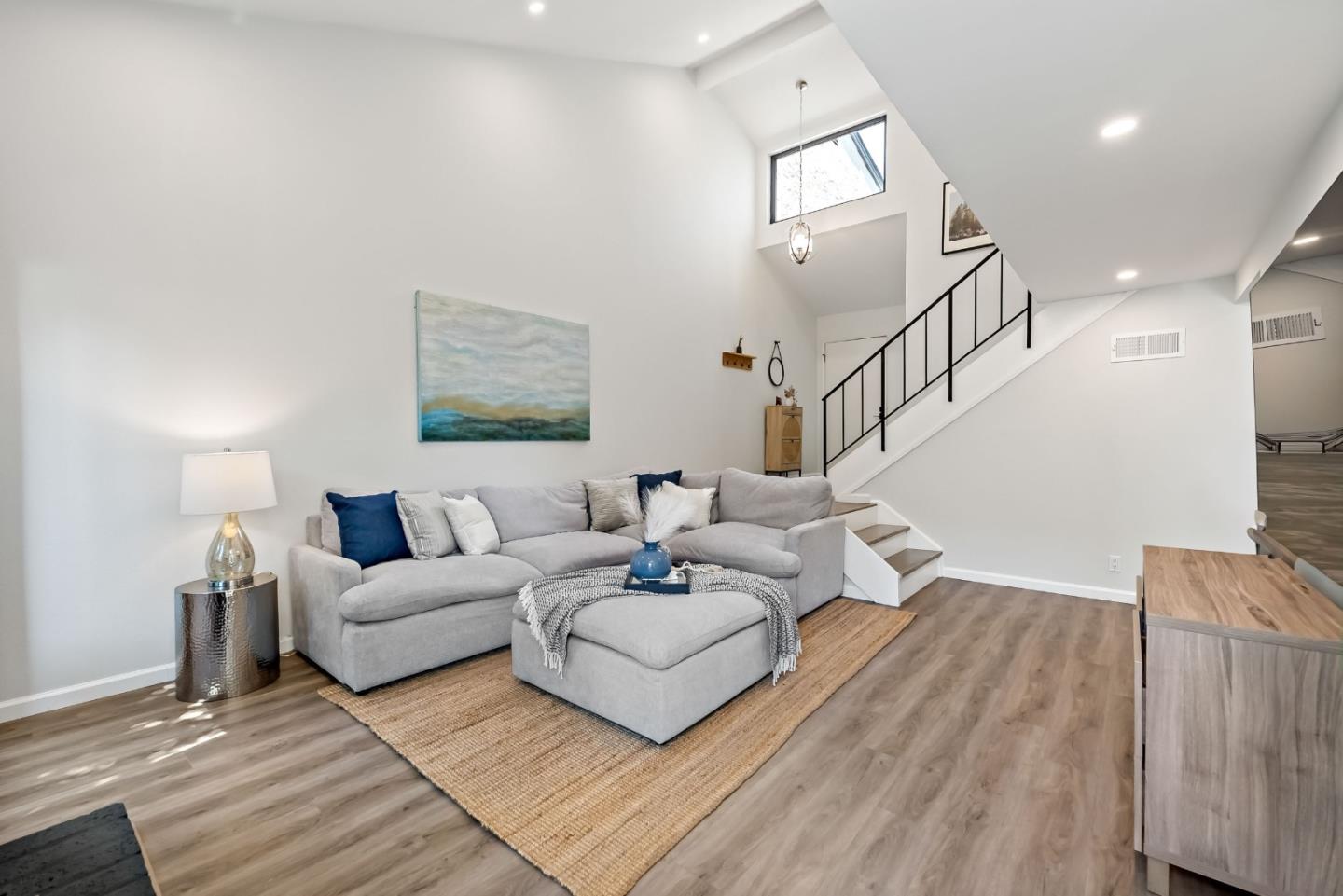 6585 Cooperage Court