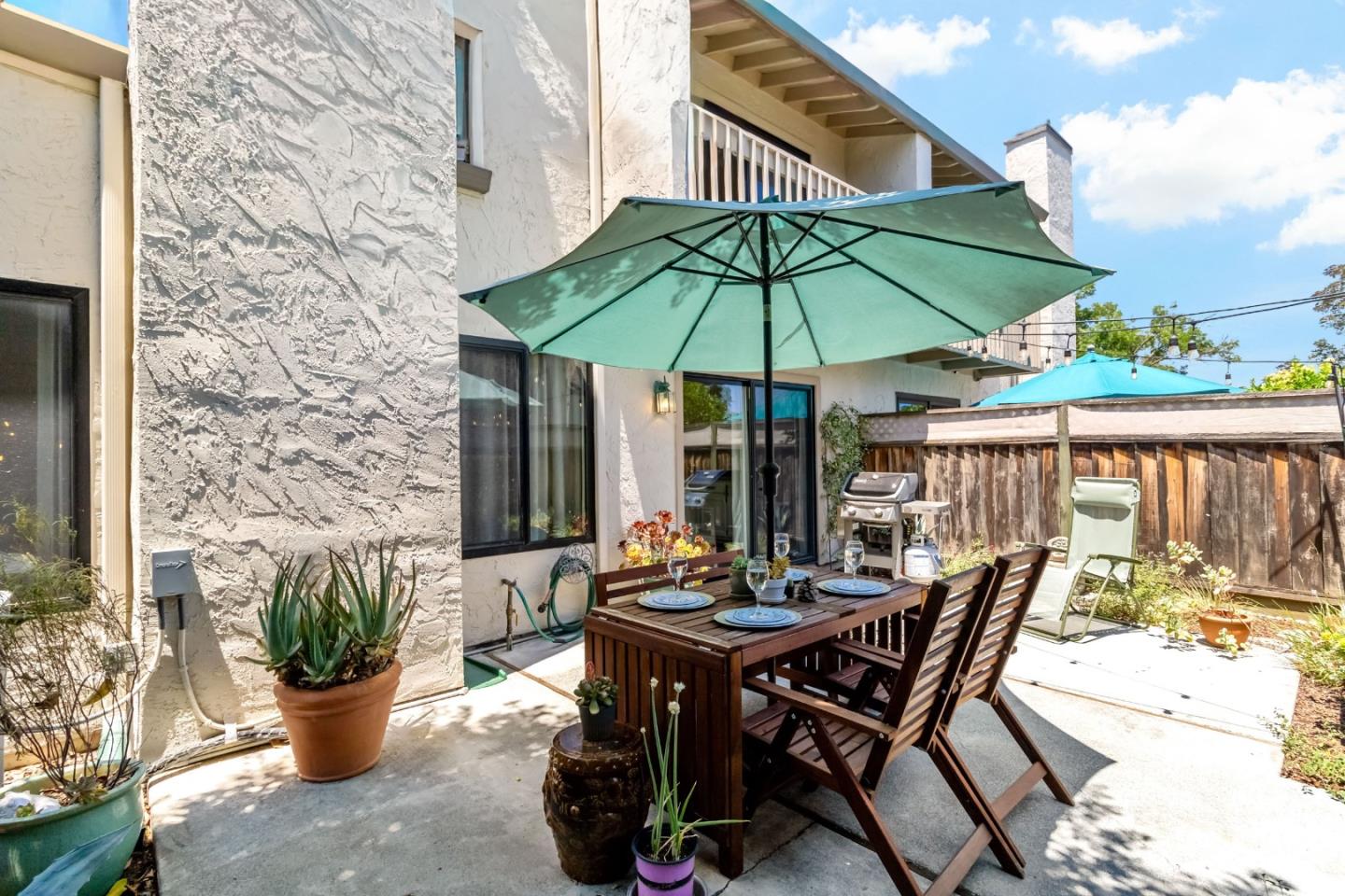 6585 Cooperage Court