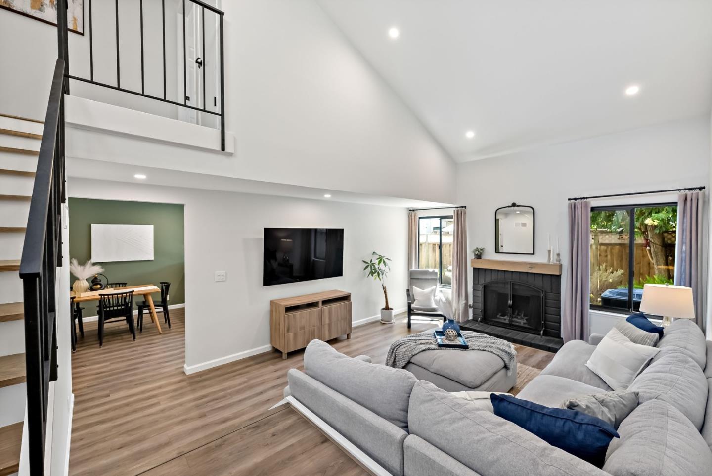 6585 Cooperage Court