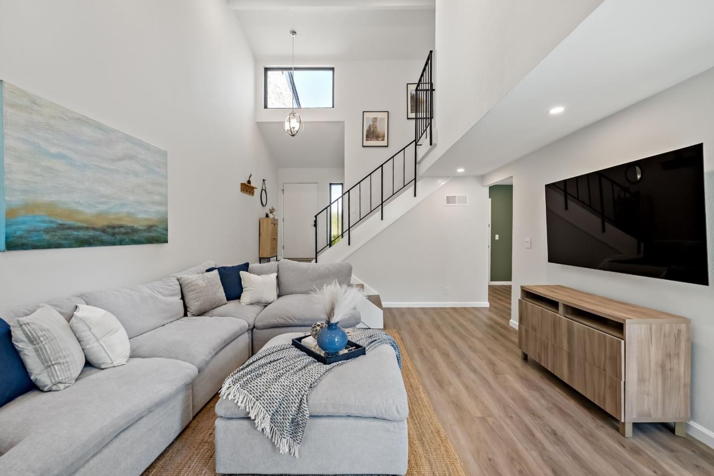 6585 Cooperage Court