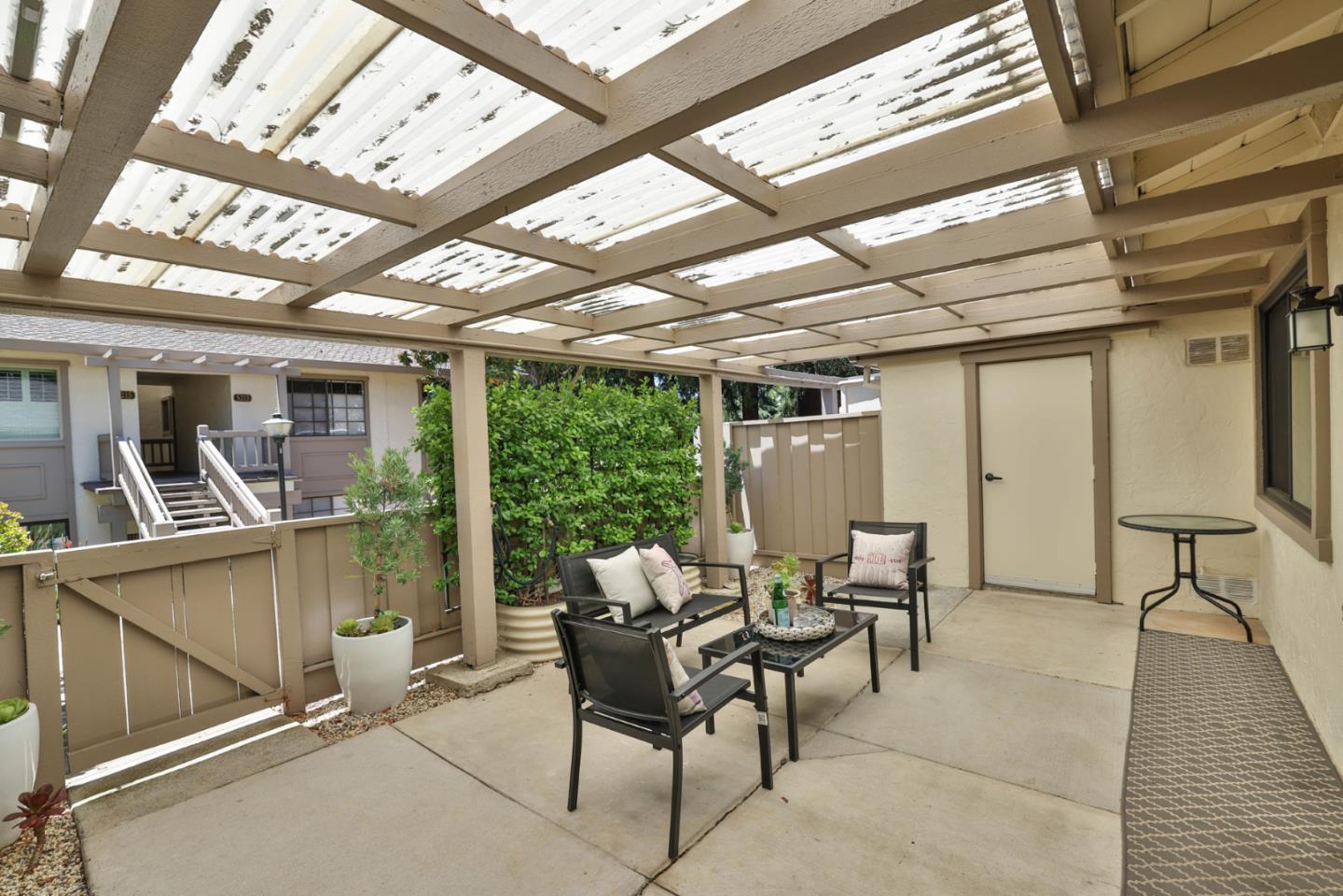 5211 Cribari Lane