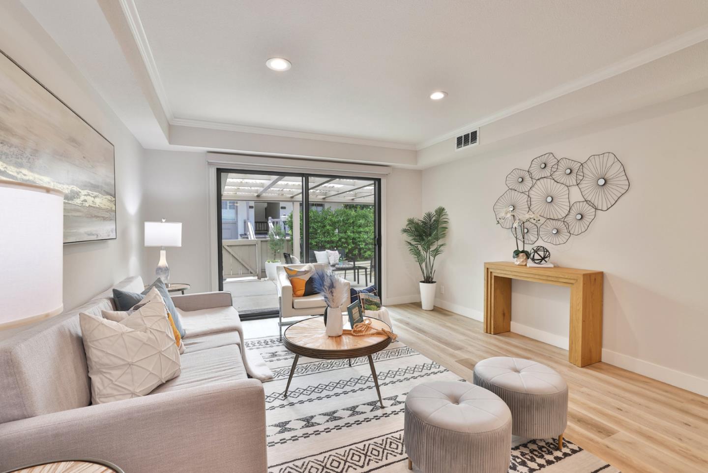5211 Cribari Lane