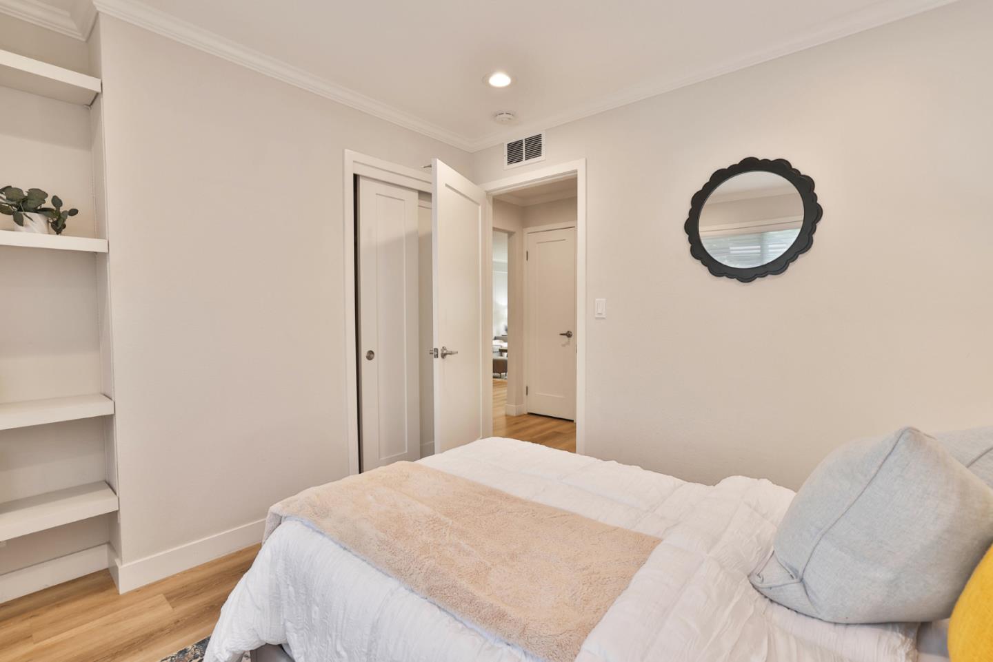 5211 Cribari Lane