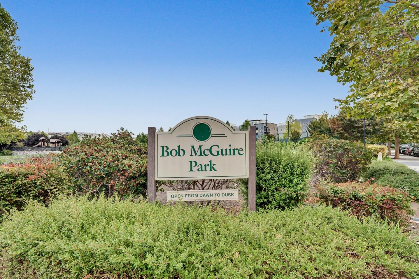 1357 Merry LOOP