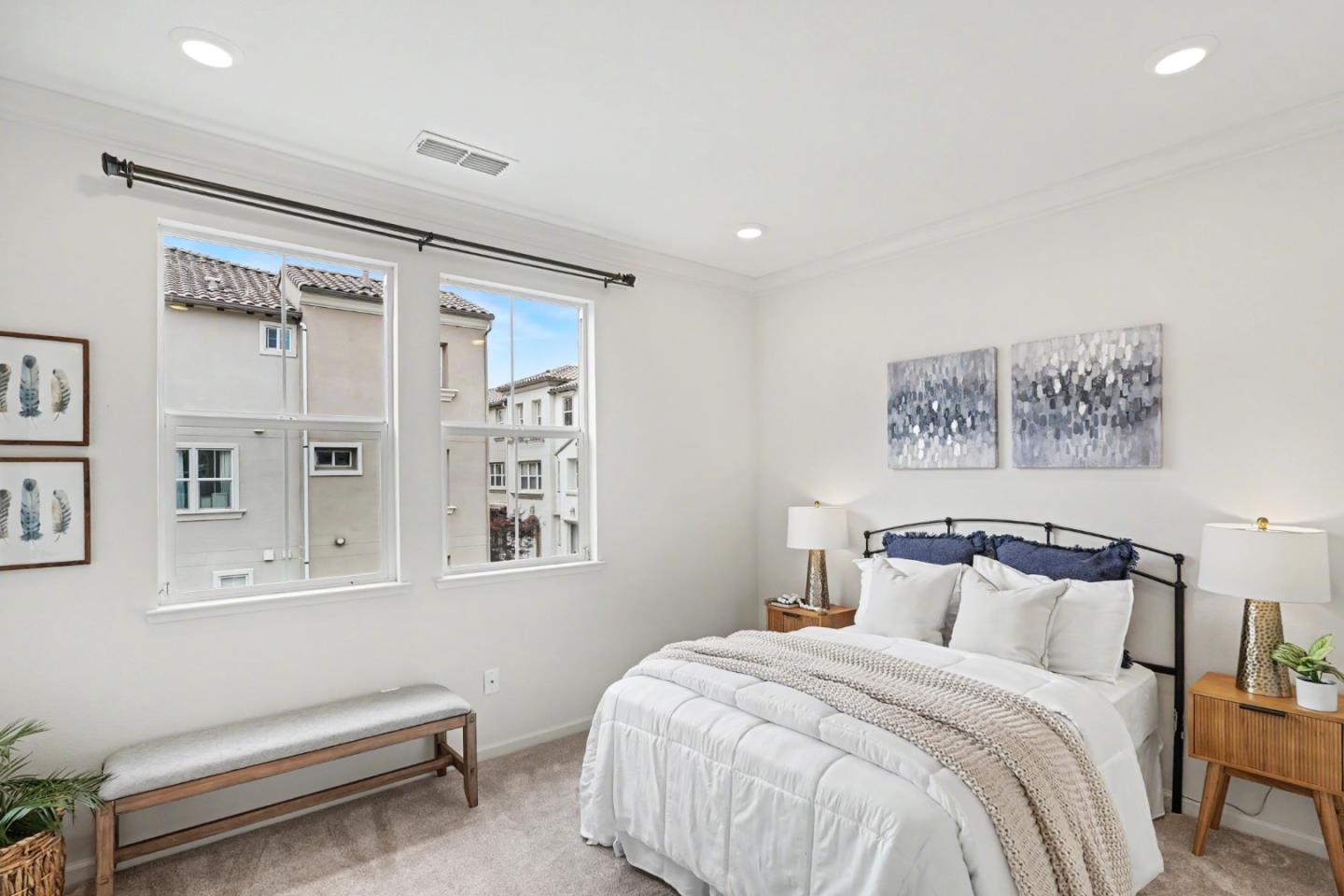 1357 Merry LOOP