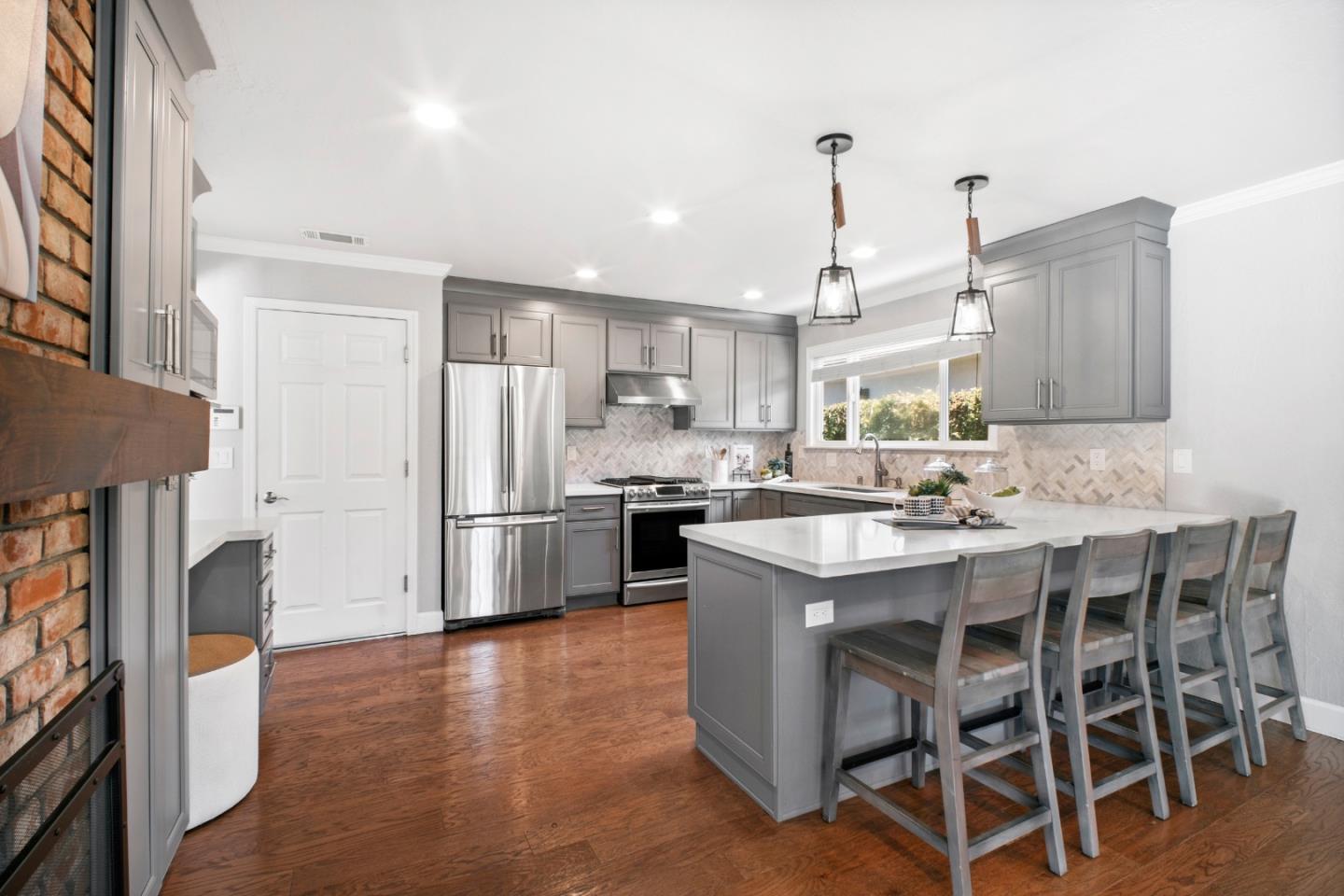 1671 Elwood Drive