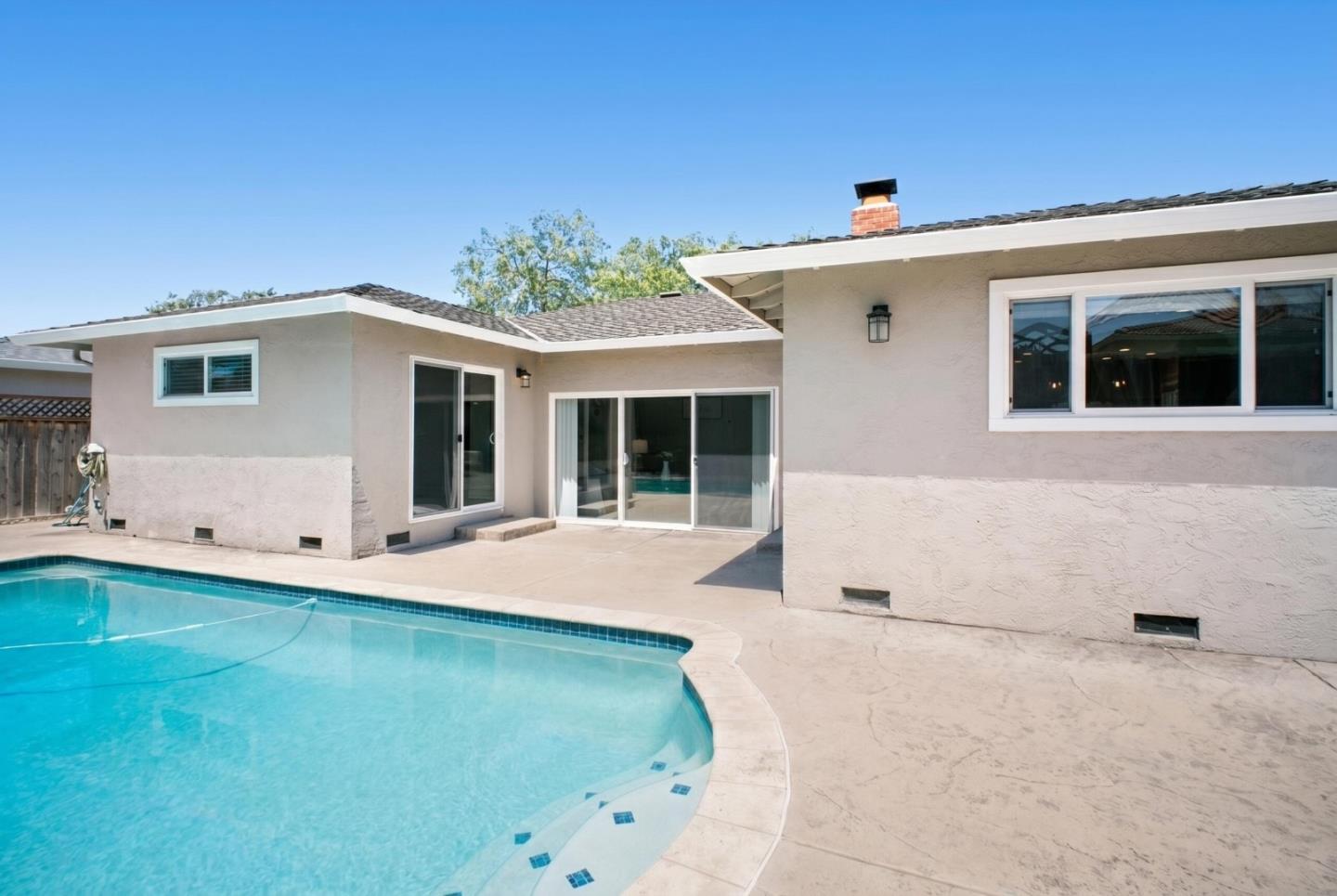 1671 Elwood Drive