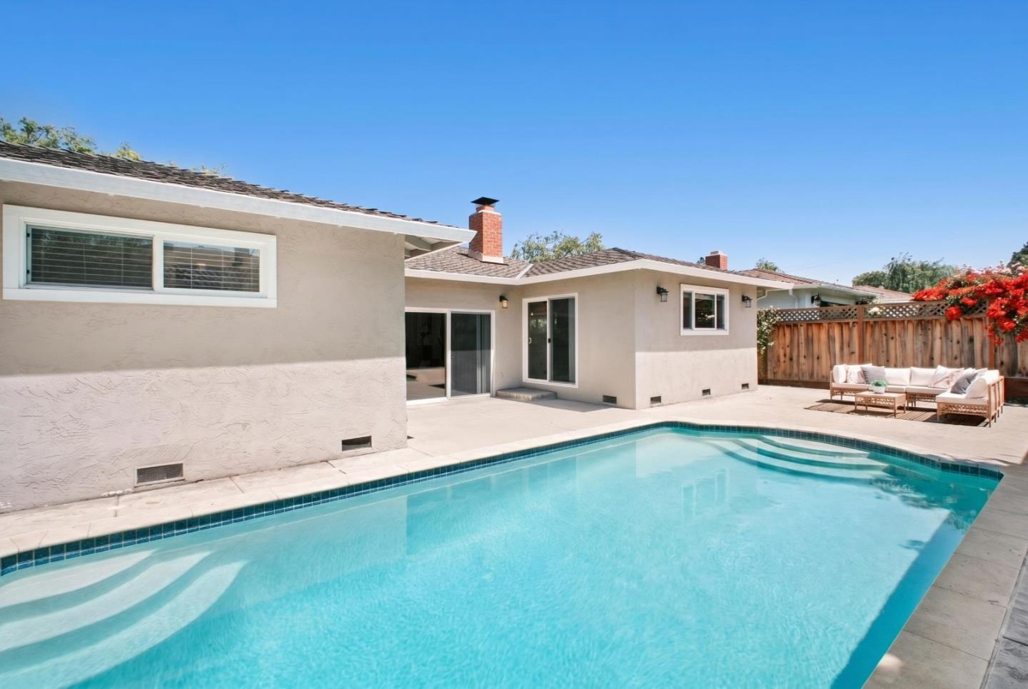 1671 Elwood Drive
