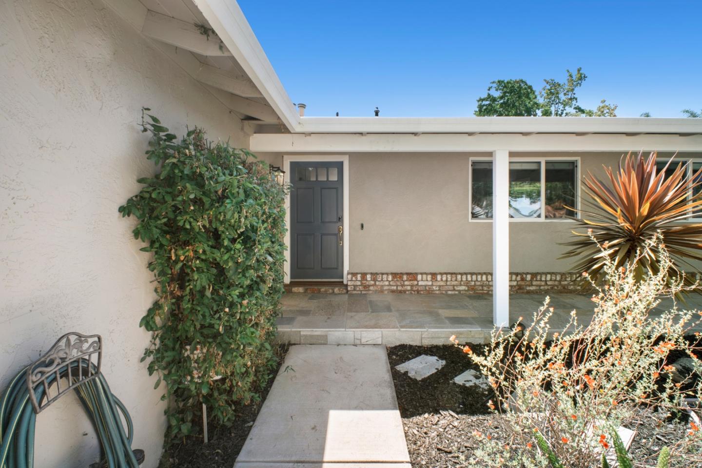 1671 Elwood Drive