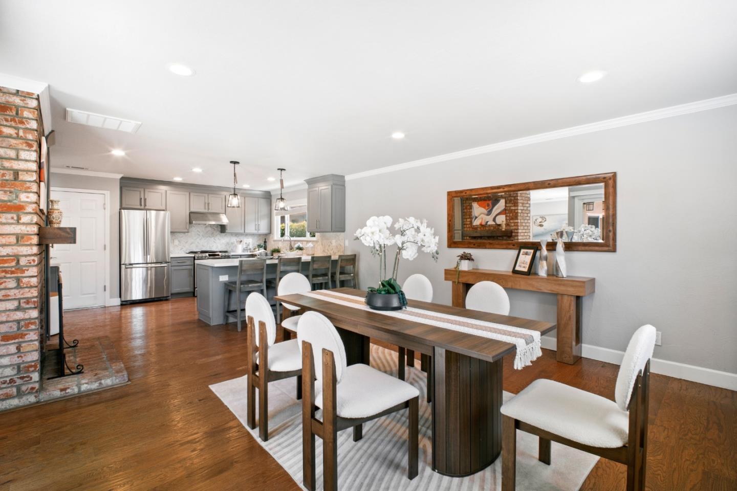 1671 Elwood Drive