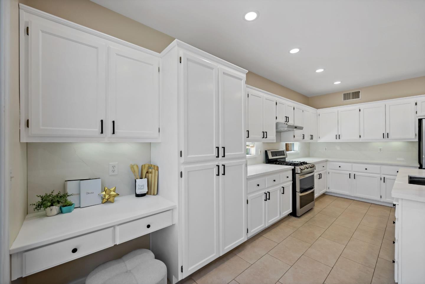3249 Esperanza CT