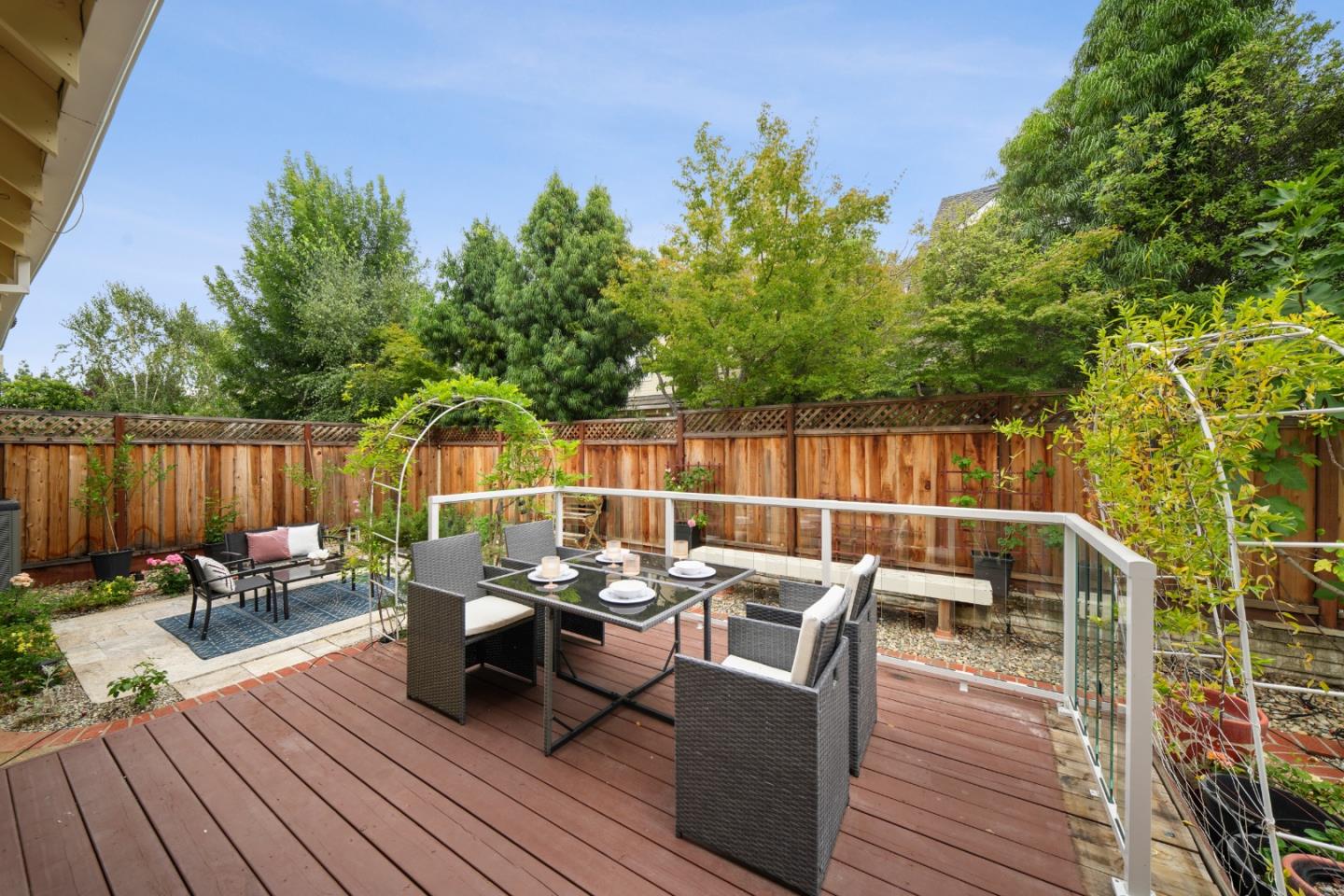 682 Briar Ranch LN