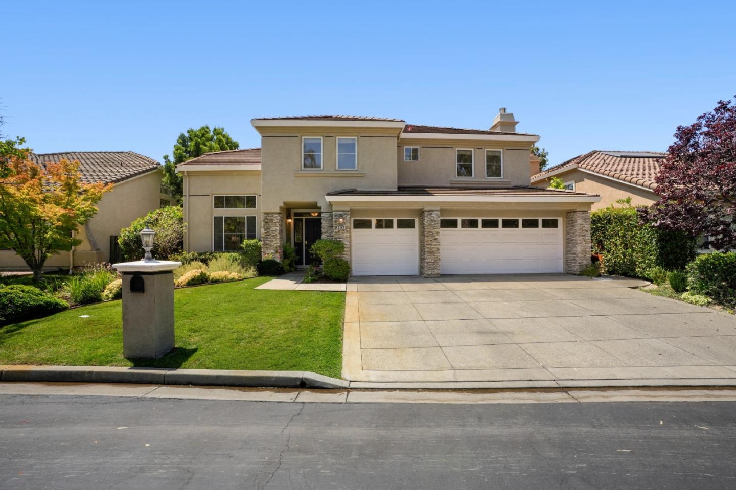 5247 Ligurian CT