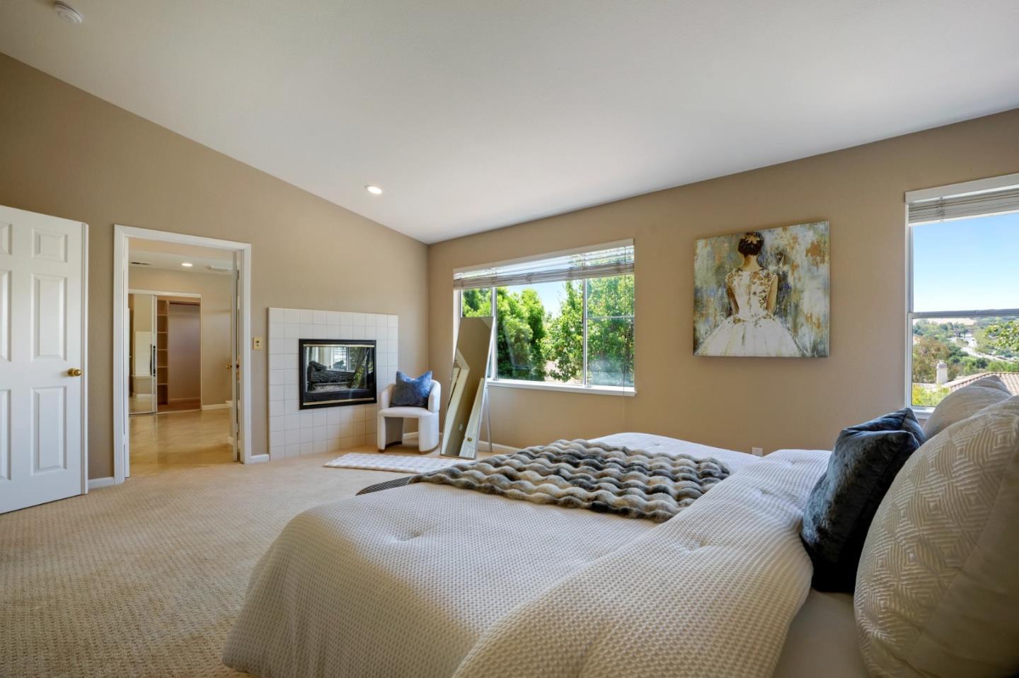 5247 Ligurian CT
