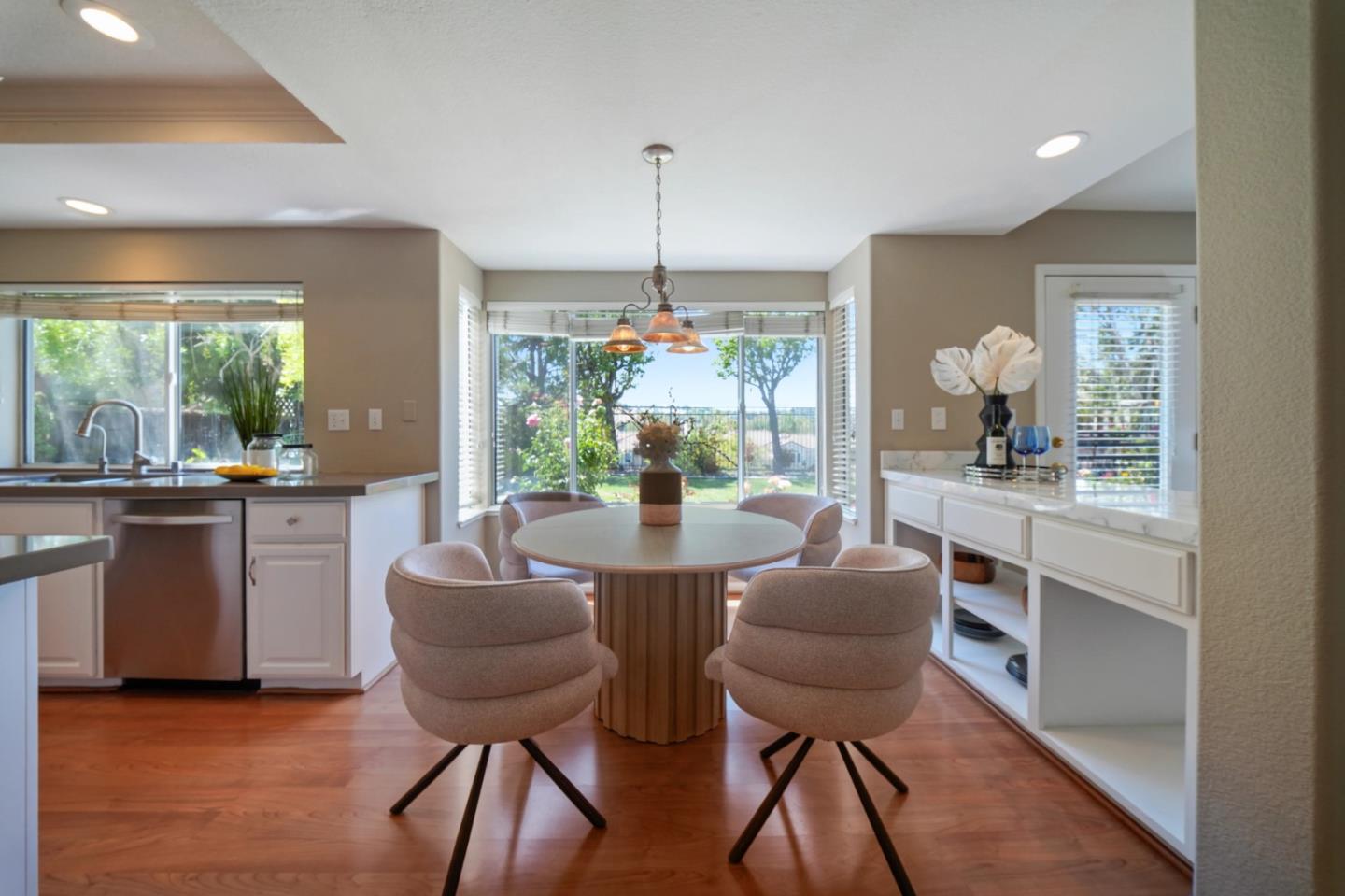 5247 Ligurian CT