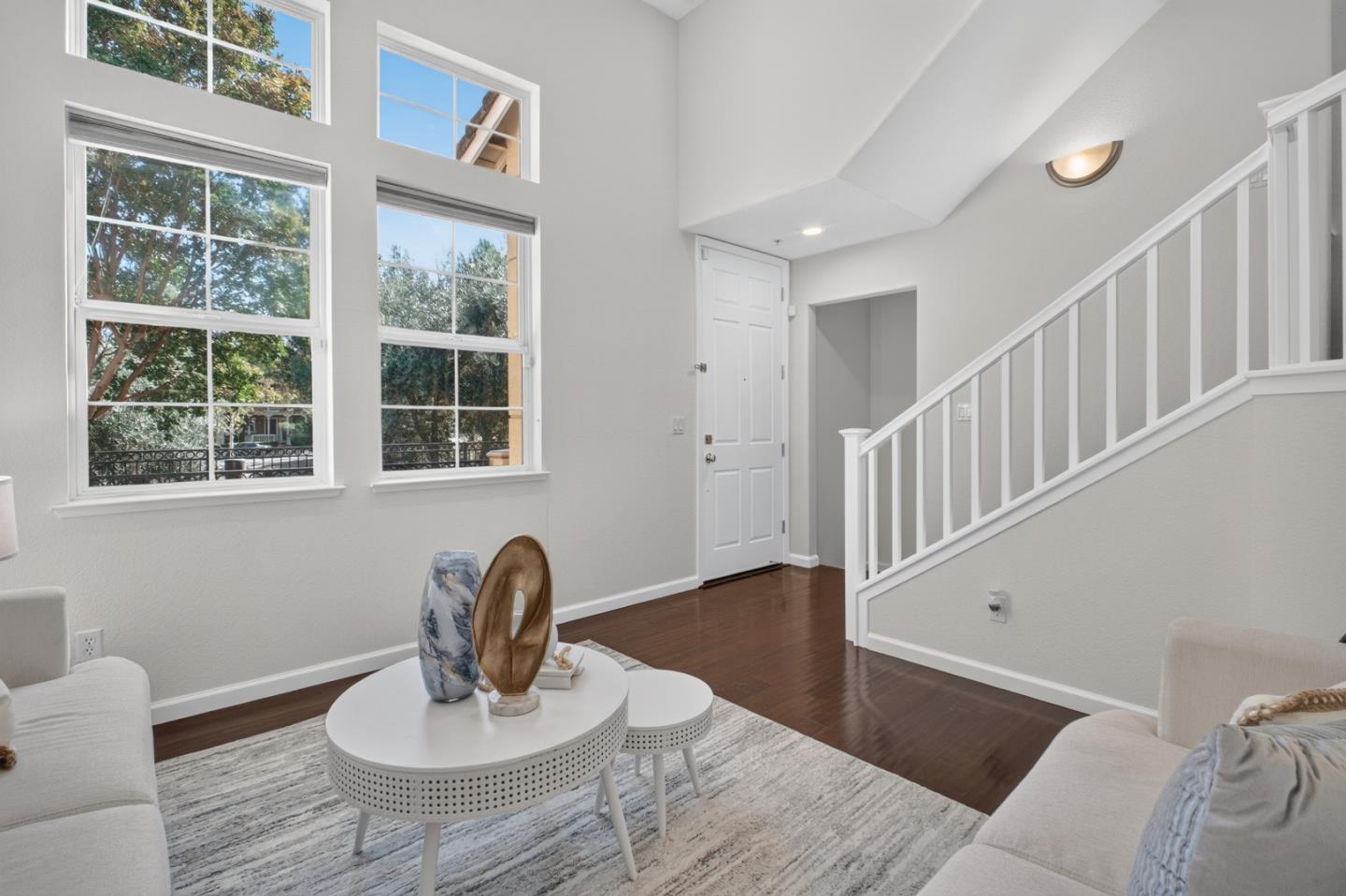 2252 Winepol LOOP