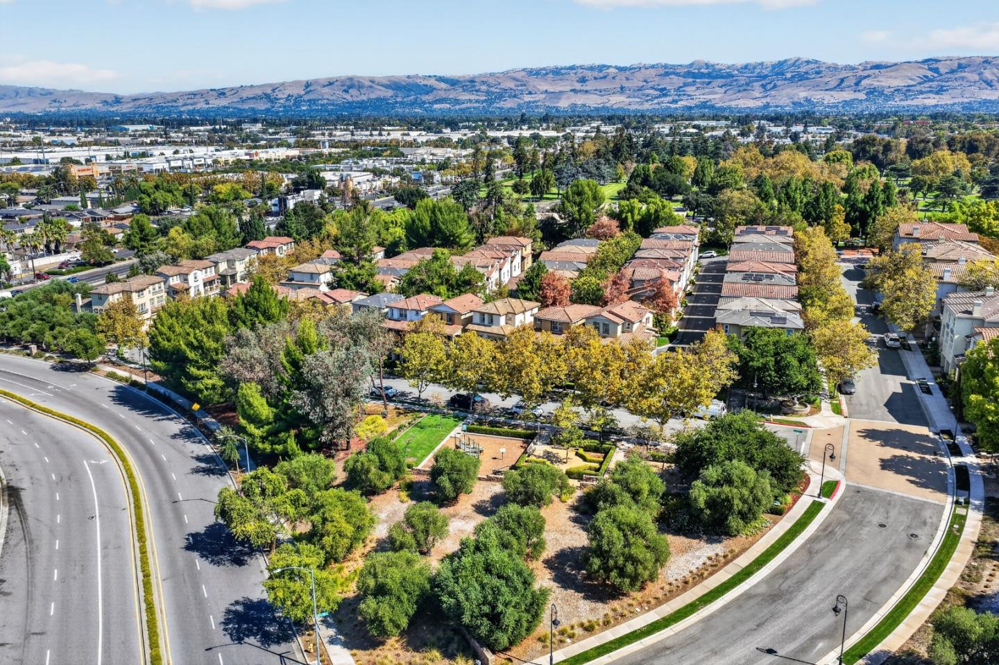 2252 Winepol LOOP