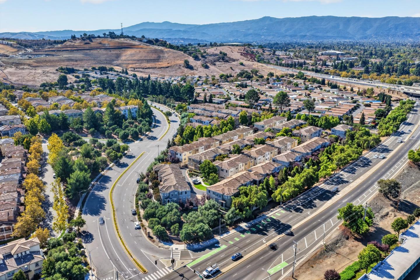 2252 Winepol LOOP