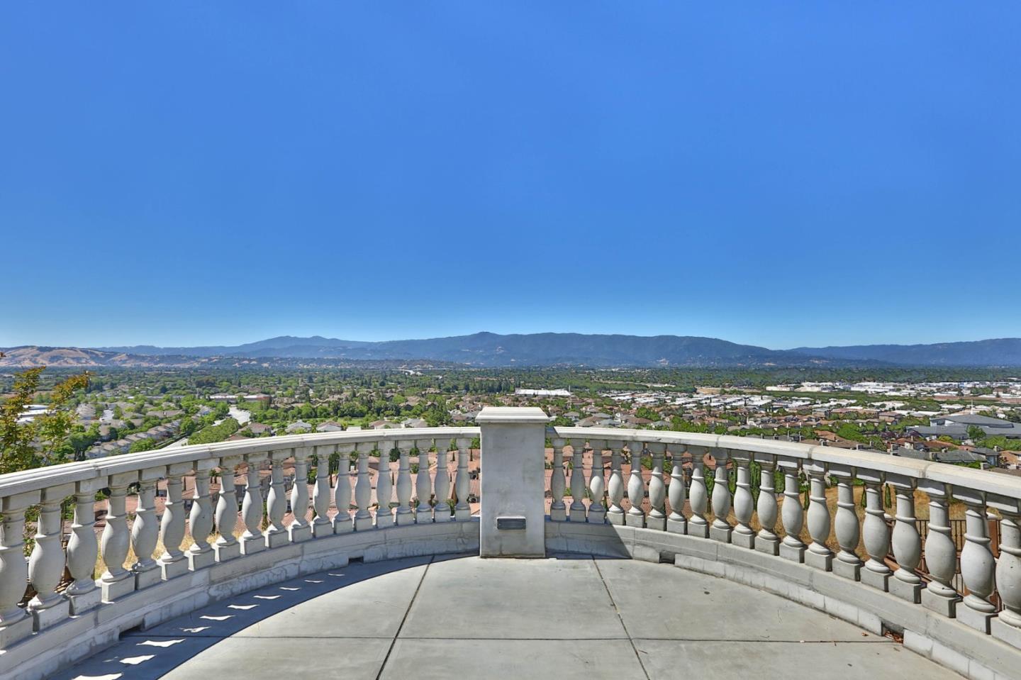 2252 Winepol LOOP