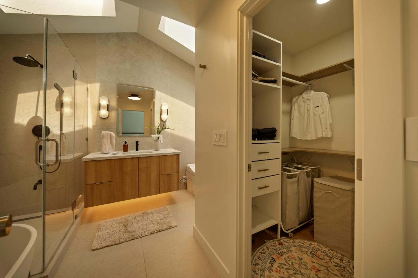 4833 Claremont Park CT