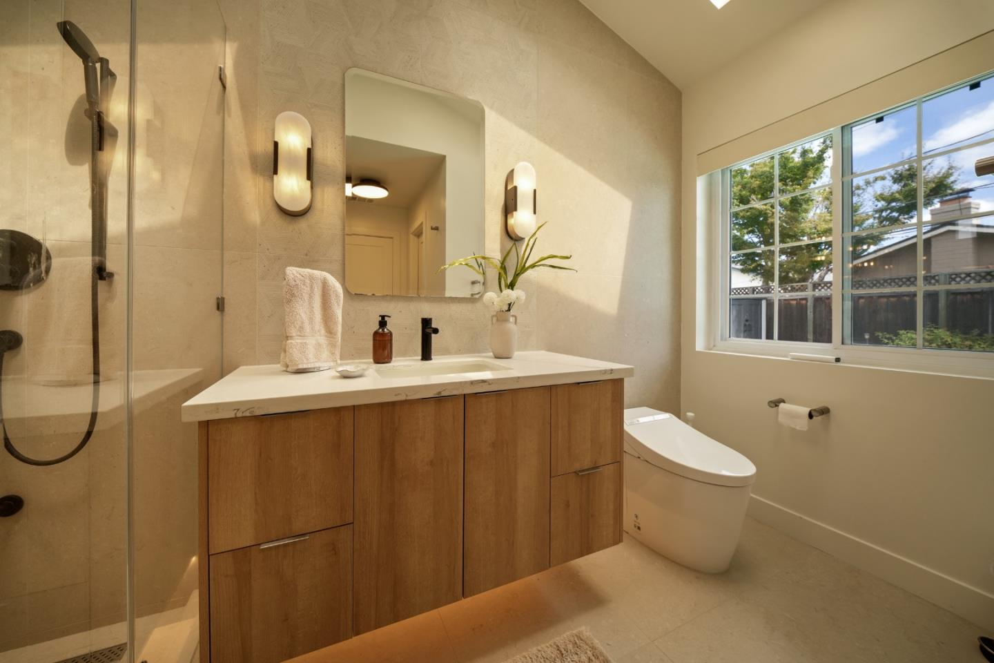 4833 Claremont Park CT