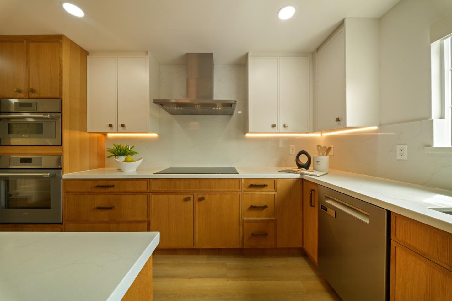 4833 Claremont Park CT