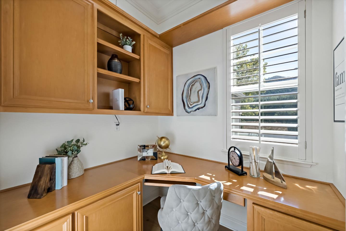 1131 Laguna Creek LN