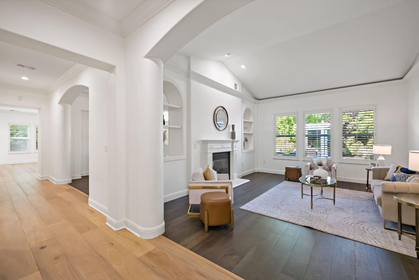 1131 Laguna Creek LN