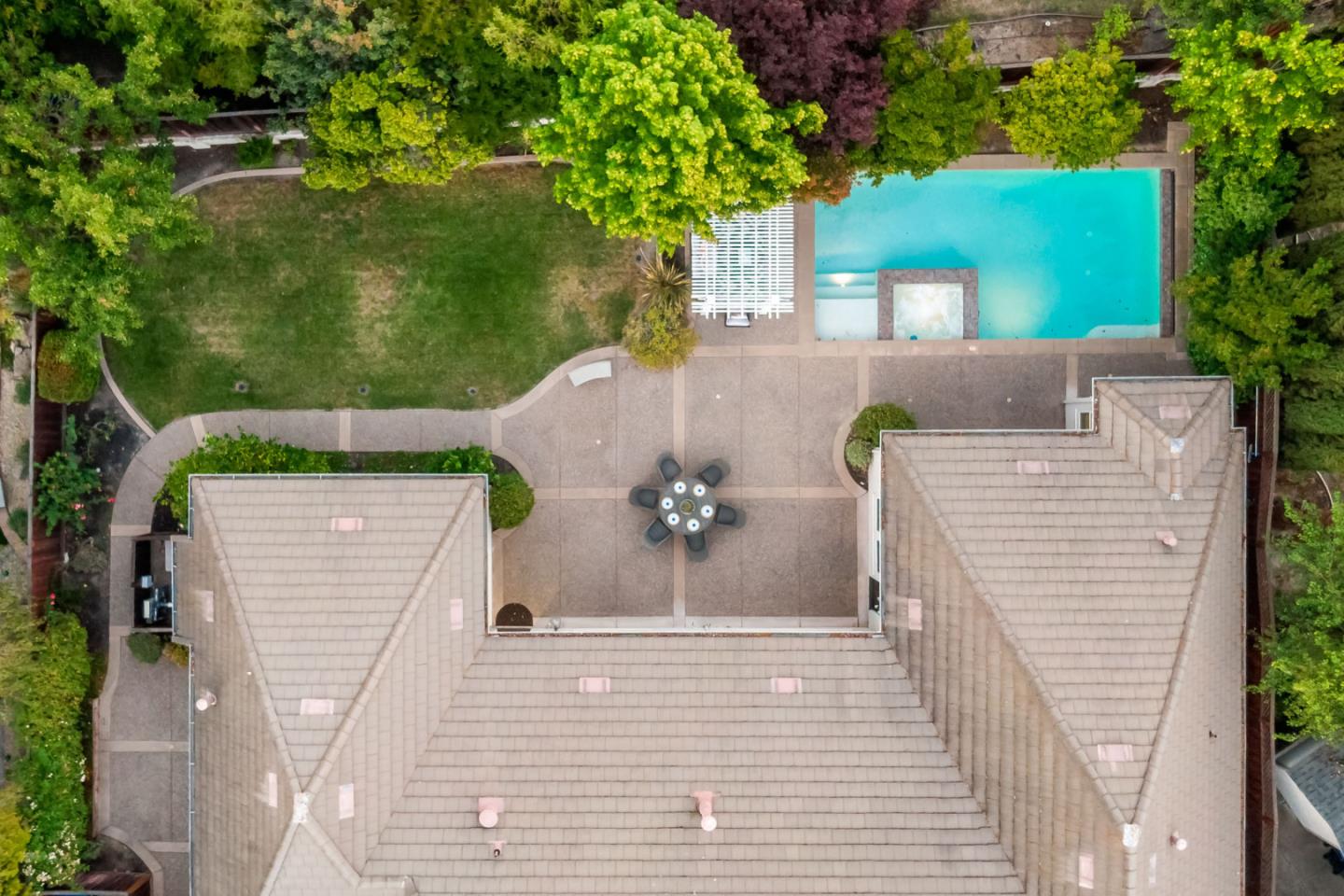 1131 Laguna Creek LN