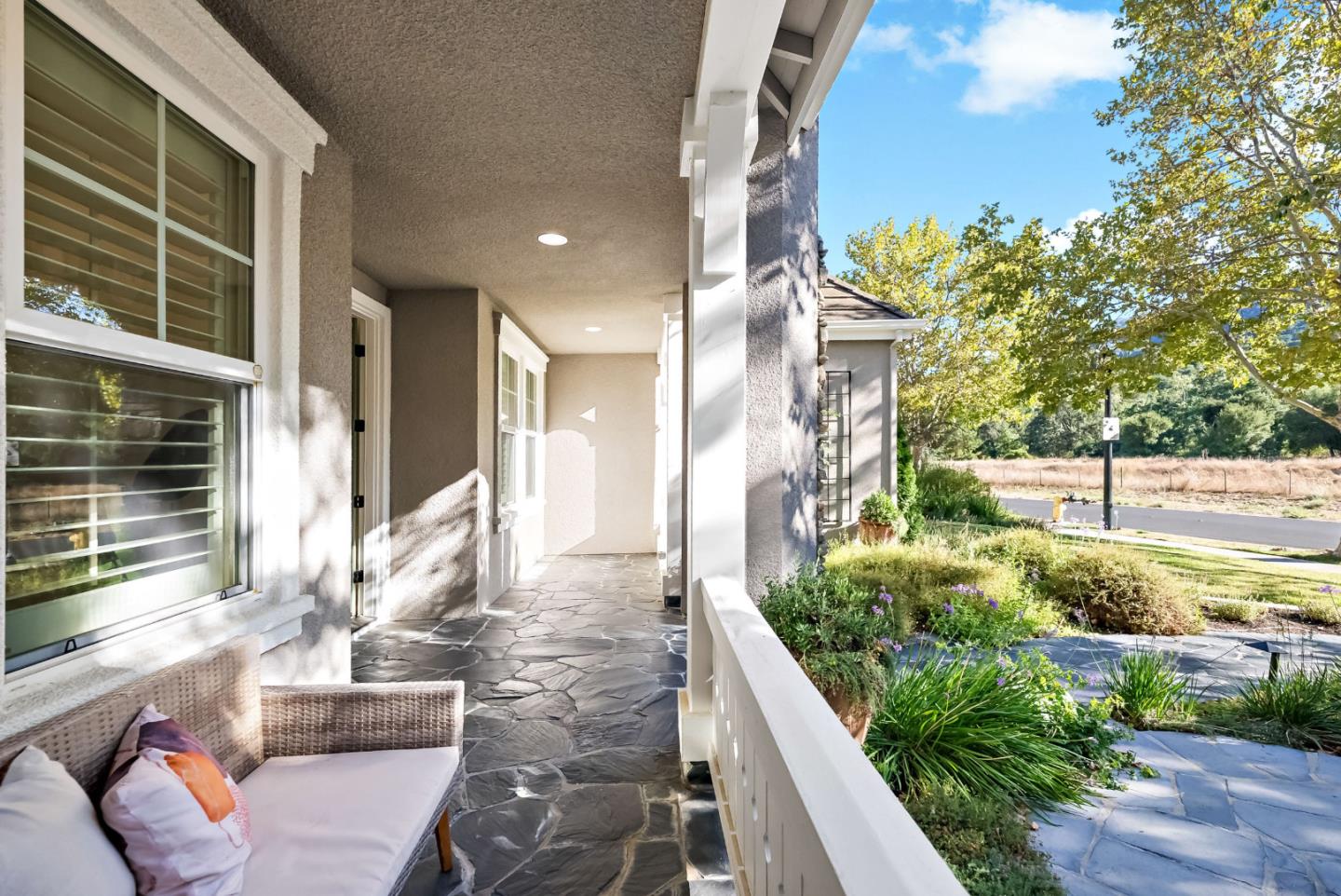 1131 Laguna Creek LN