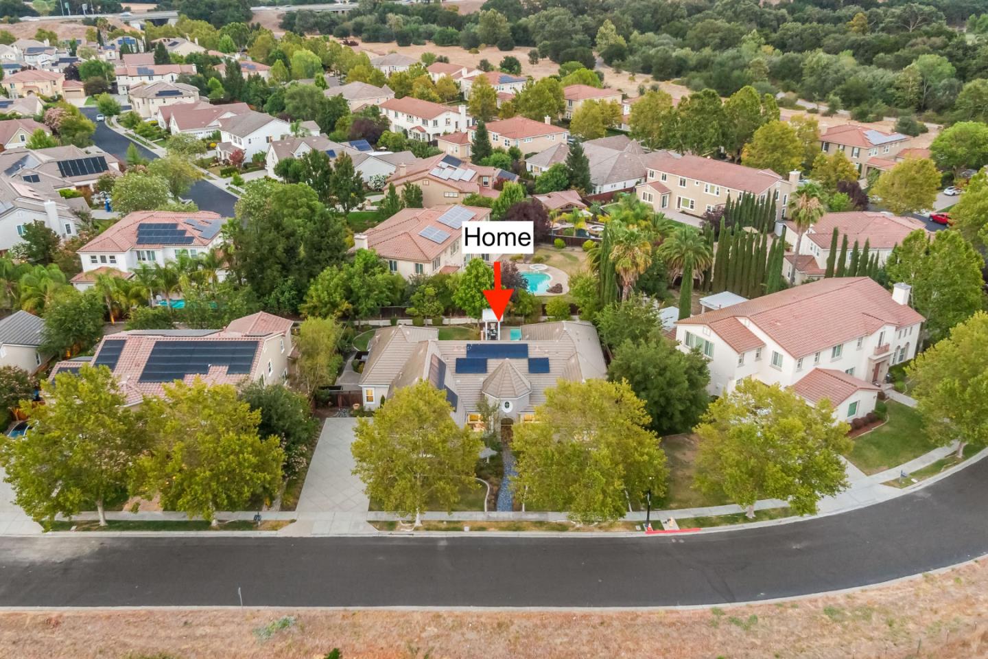 1131 Laguna Creek LN