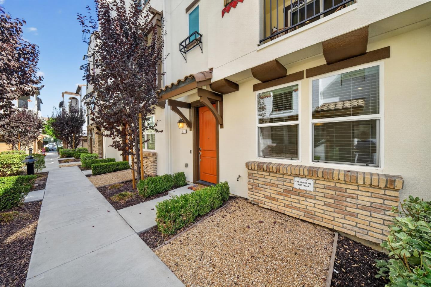 2731 Viterbo CT 4
