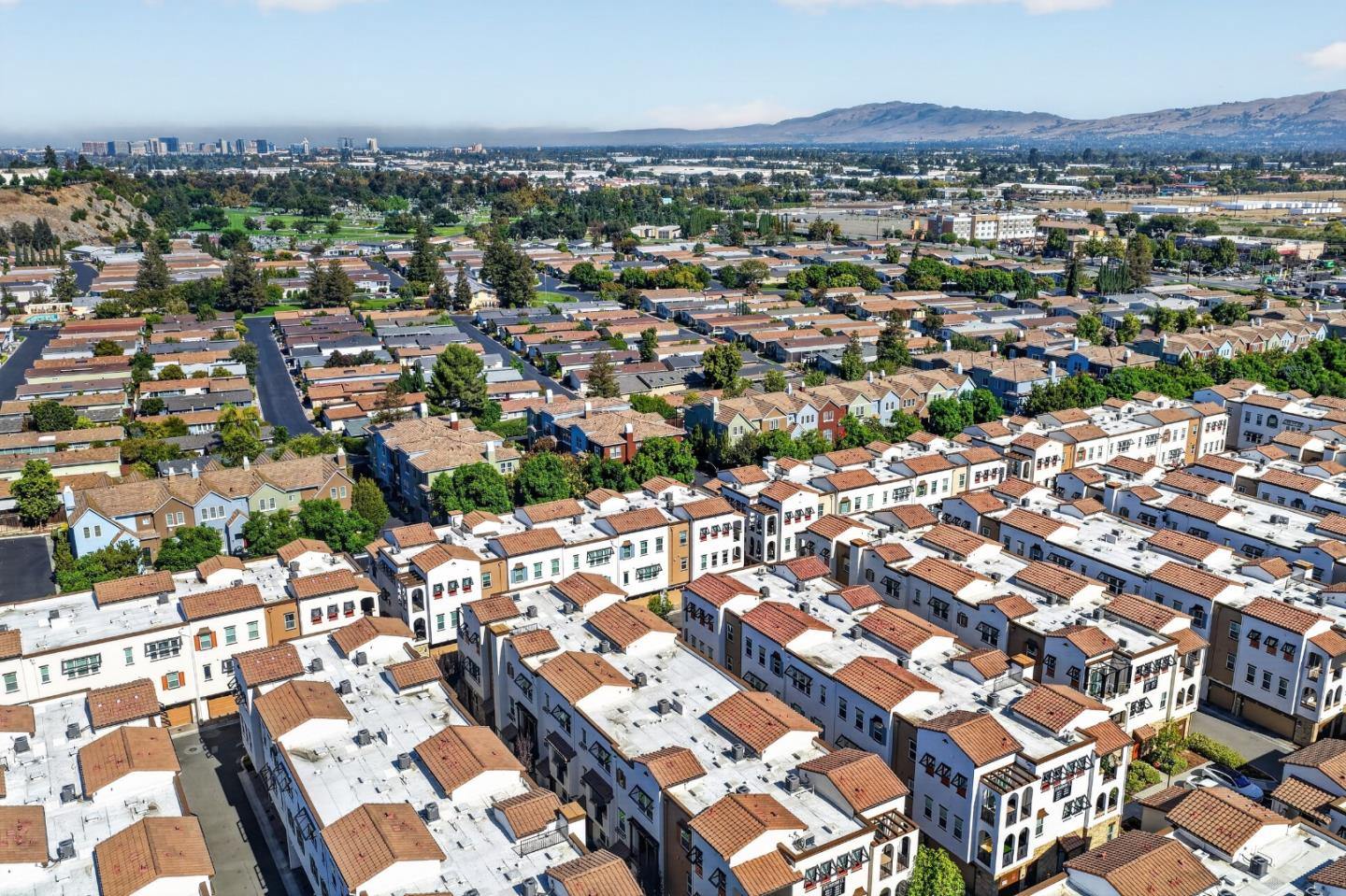 2731 Viterbo CT 4
