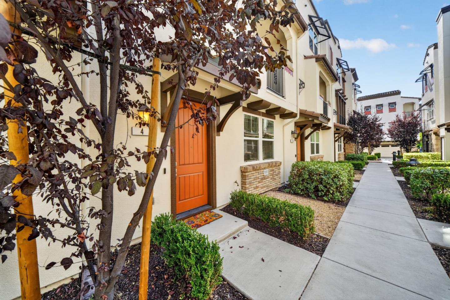 2731 Viterbo CT 4