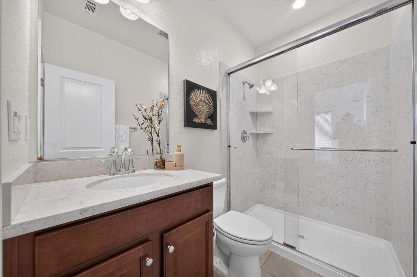 2712 Ferrara CIR