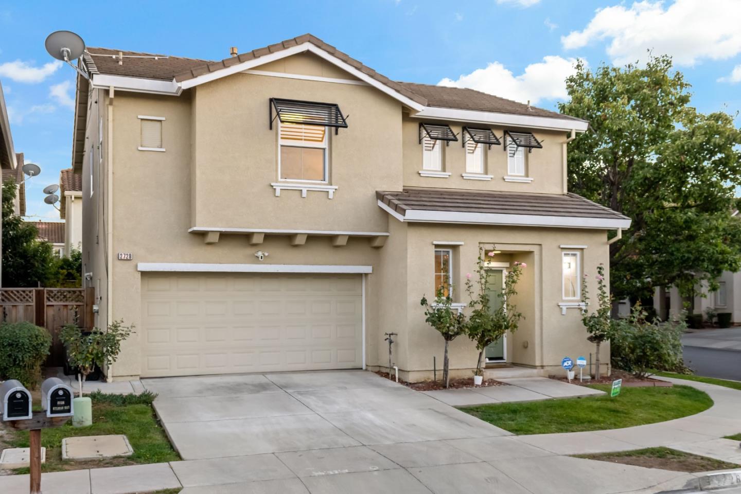 2728 Gilham WAY