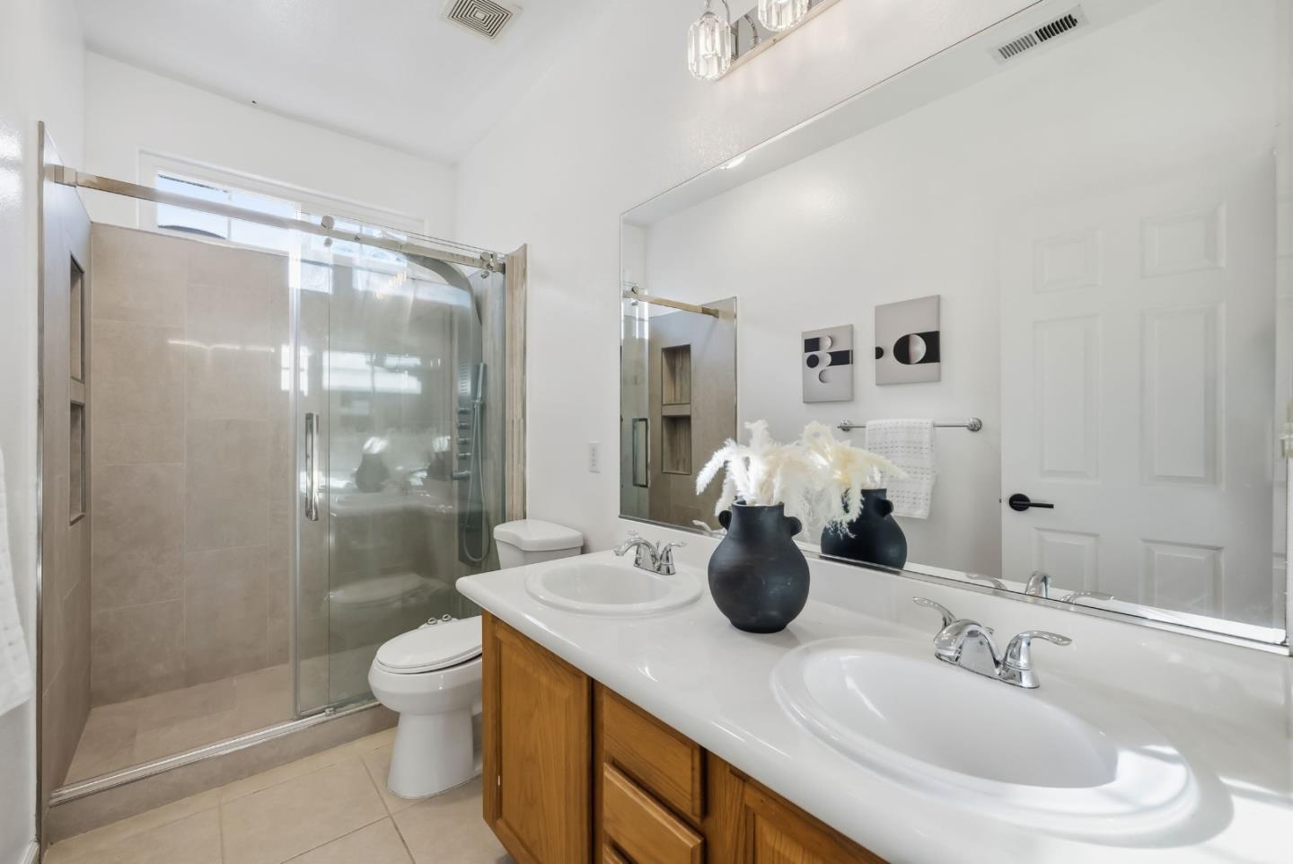 945 Desmet DR