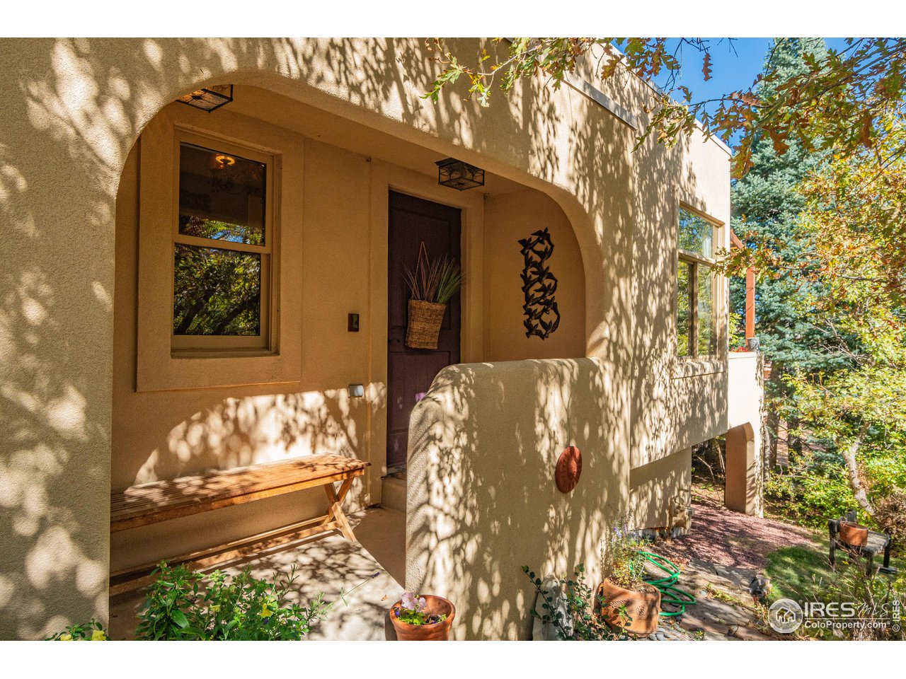 5362 Hawthorn Trl