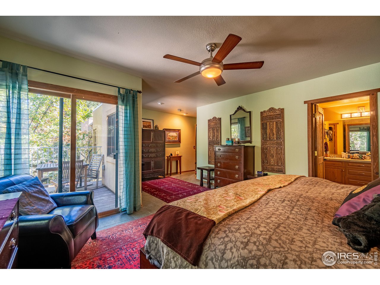 5362 Hawthorn Trl