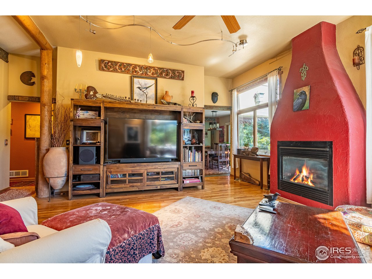5362 Hawthorn Trl