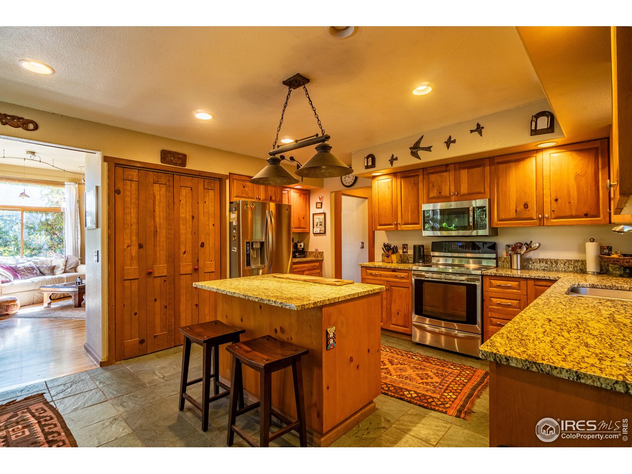 5362 Hawthorn Trl