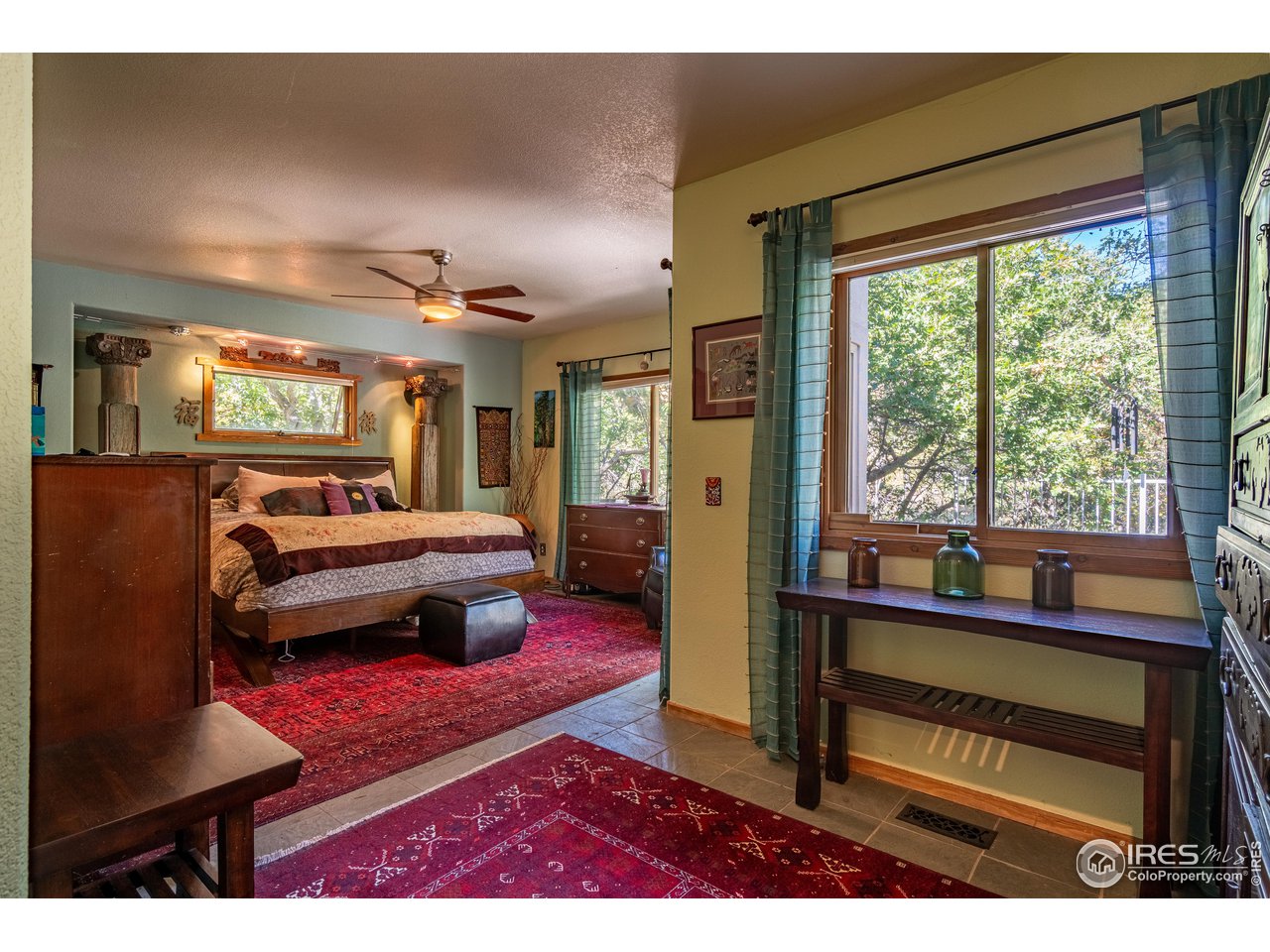 5362 Hawthorn Trl