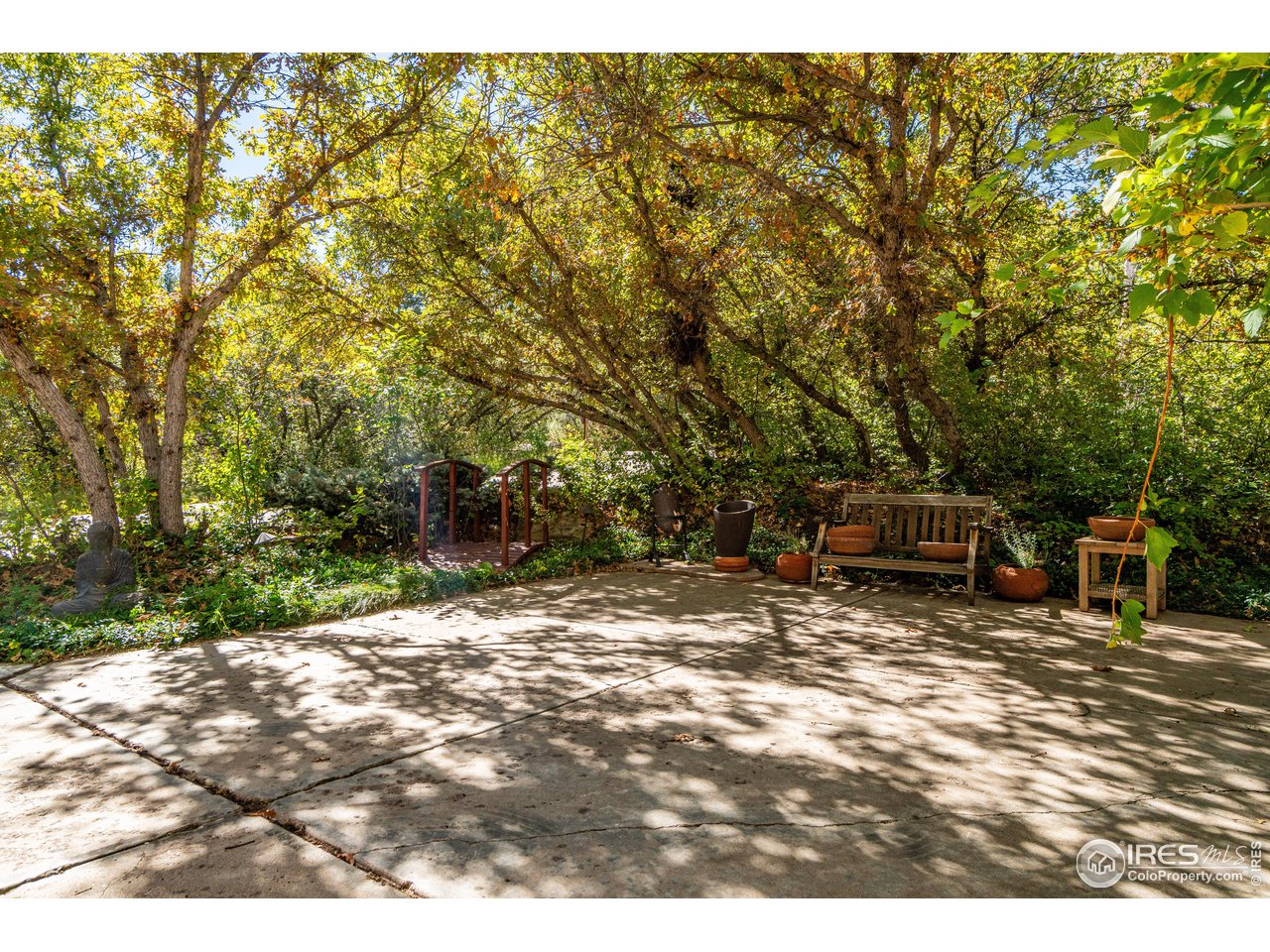 5362 Hawthorn Trl
