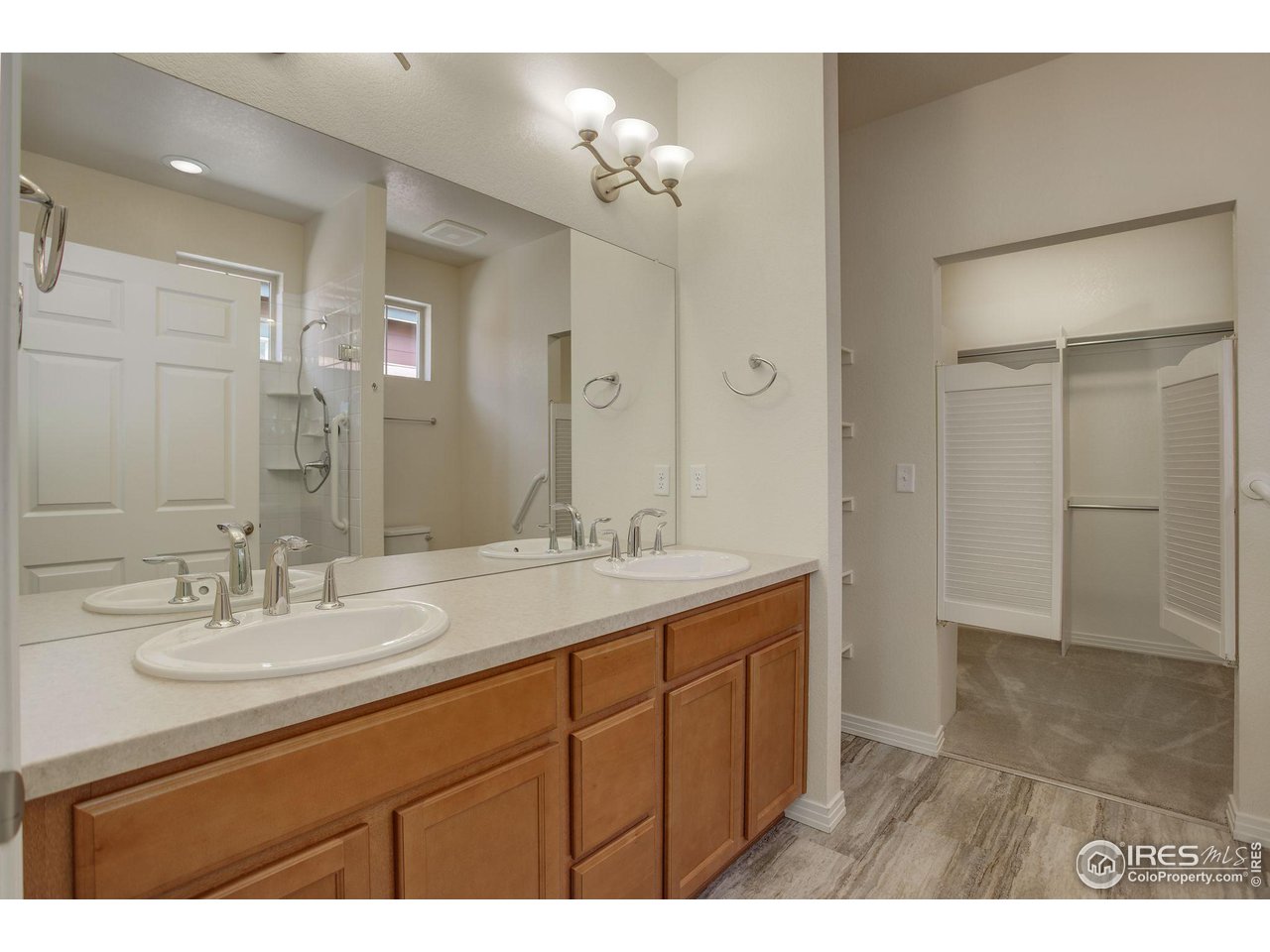 842 Widgeon Dr