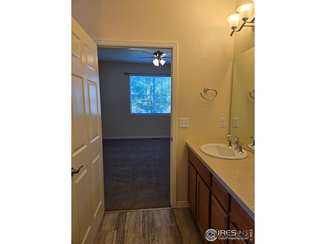 842 Widgeon Dr