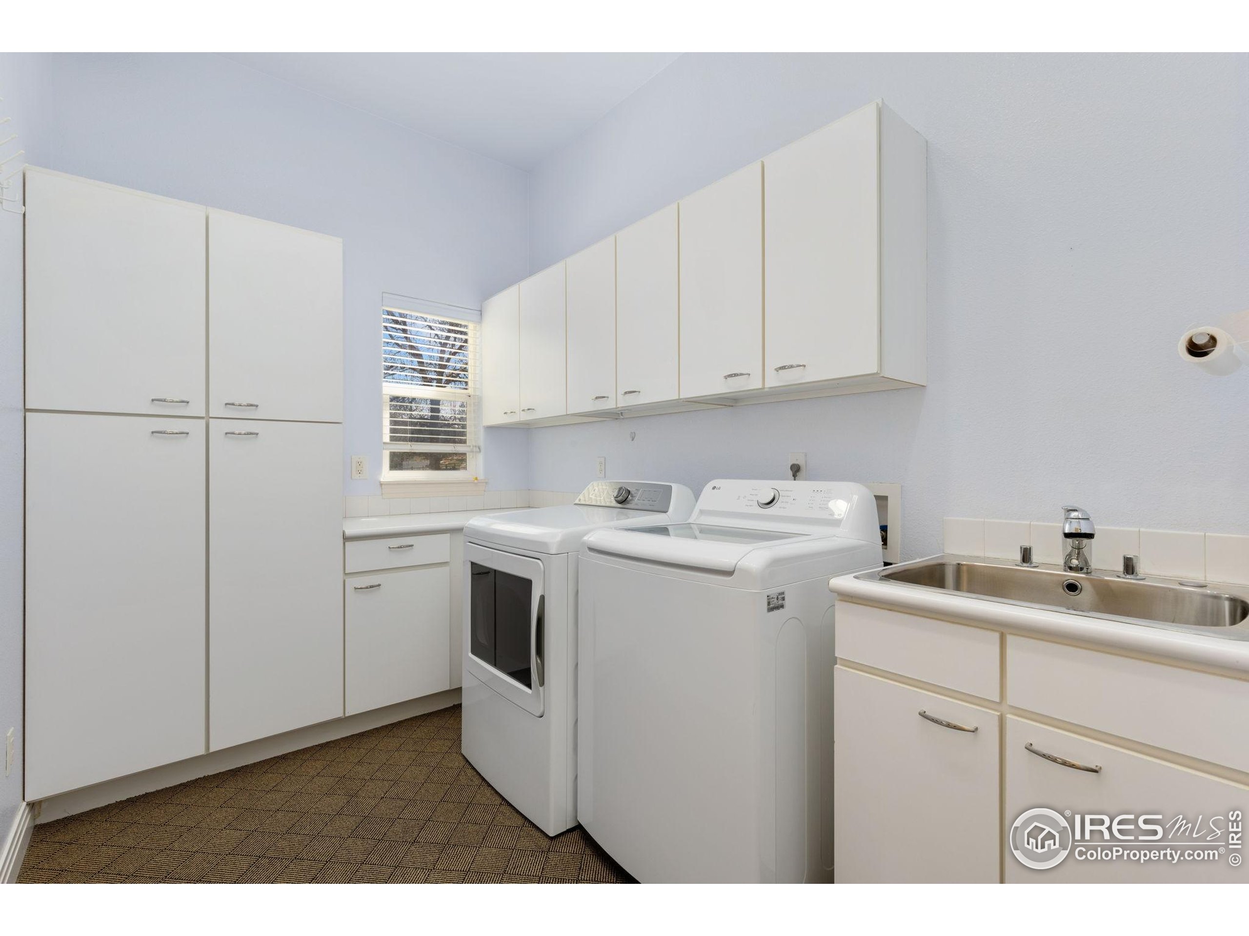 7220 Spring Creek Cir