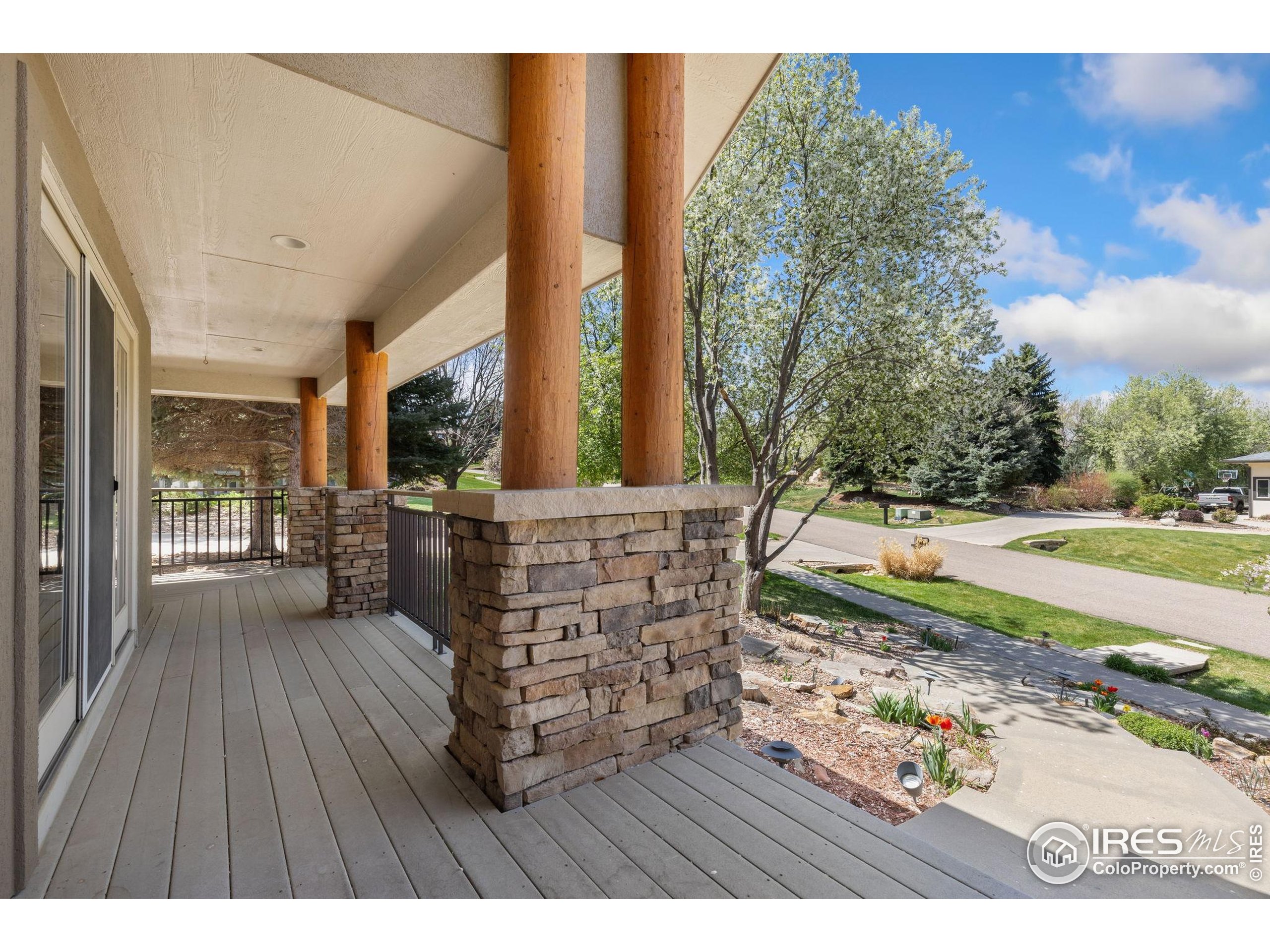 7220 Spring Creek Cir