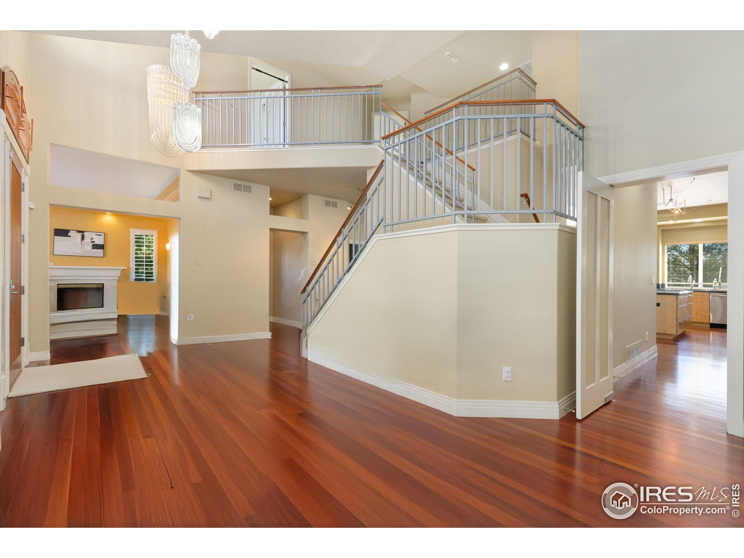 7220 Spring Creek Cir