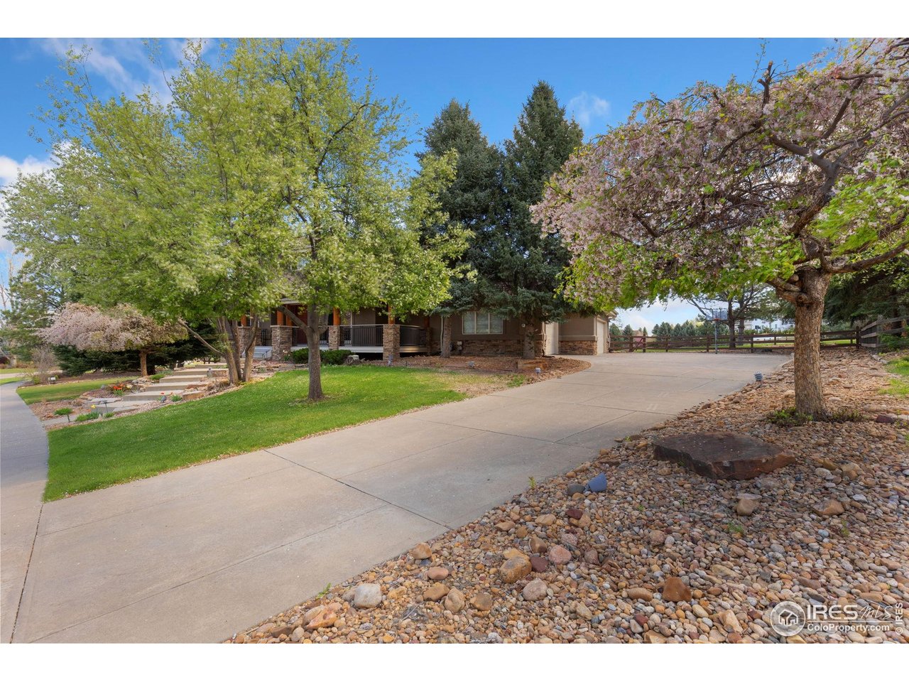 7220 Spring Creek Cir