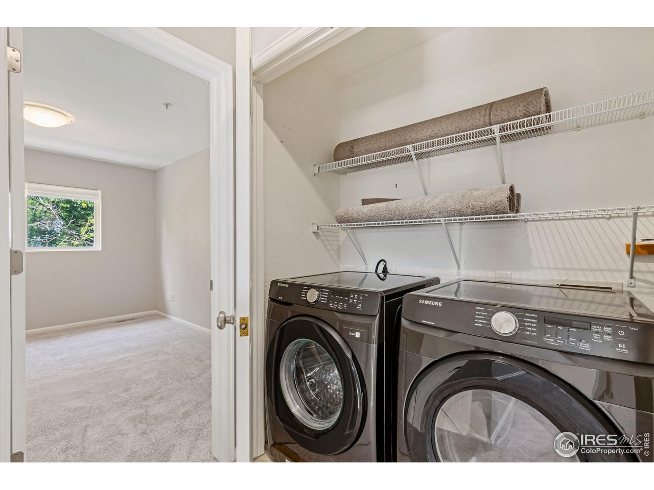 1601 Great Western Dr M8
